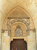 Reims - Cathedrale - Porche nord, Portail roman, Vierge a l'Enfant
